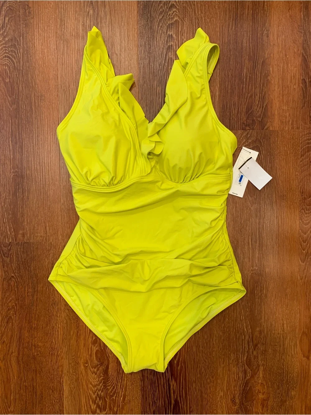 DKNY One Piece Ruffle Swimsuit Women’s L Yellow Underwire Tummy Control NWT - Picture 2 of 9